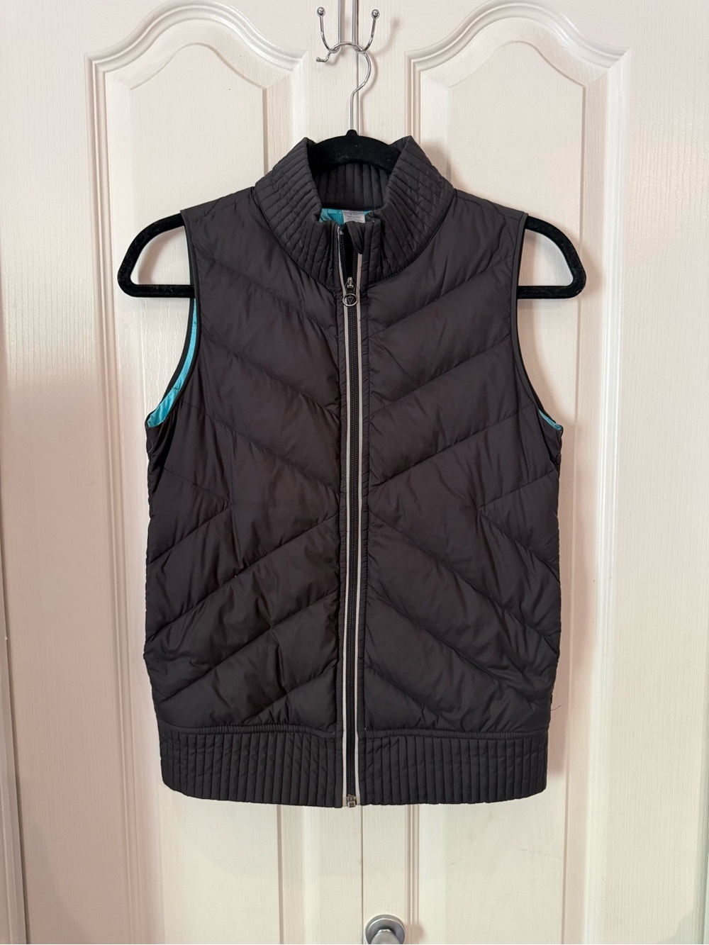 EUC lululemon kids down vest